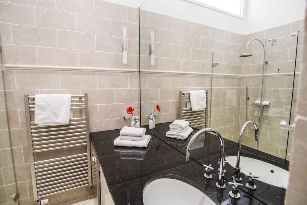 Helvetia Suites Ντίσελντορφ Δωμάτιο φωτογραφία