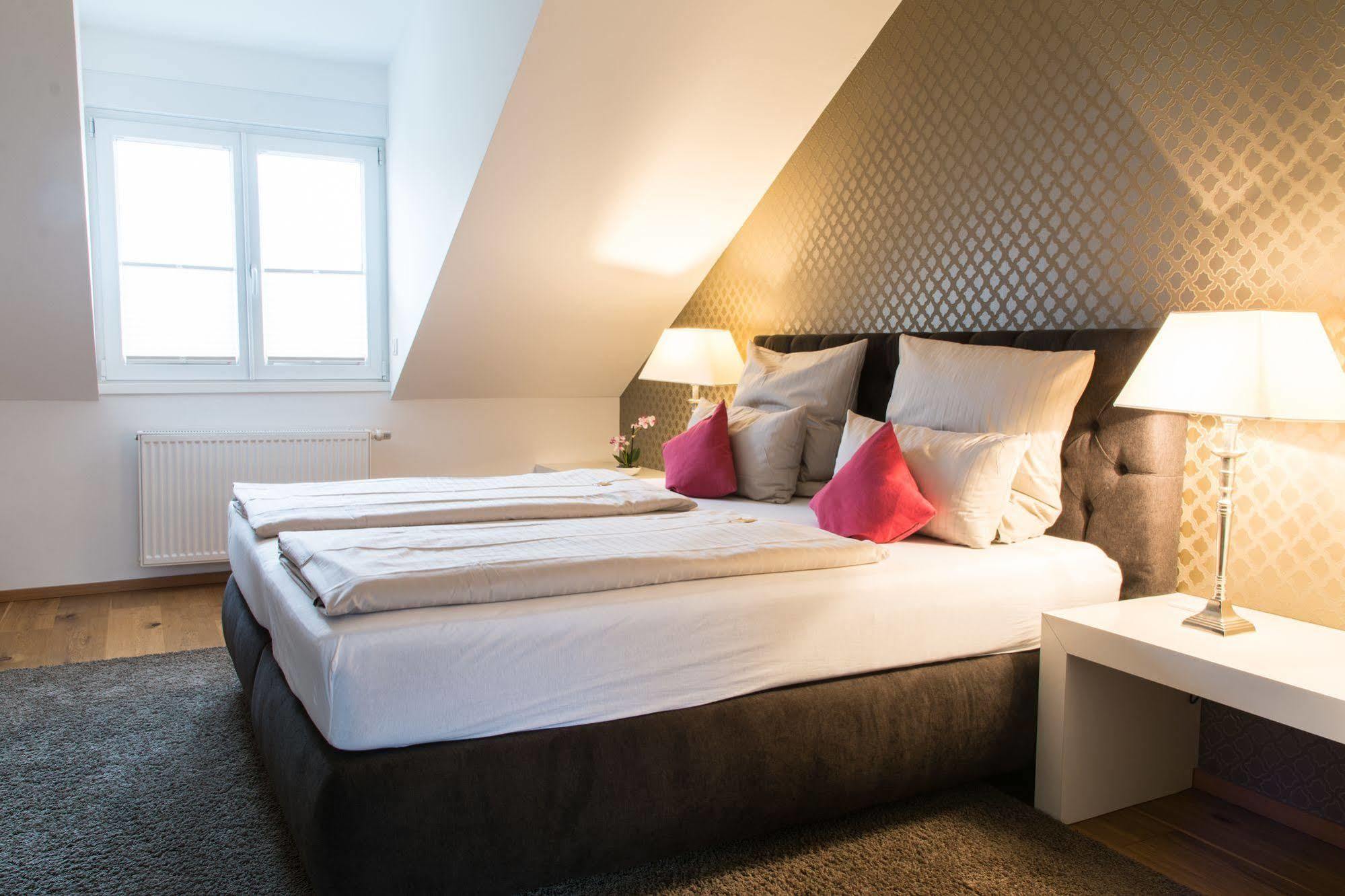 Helvetia Suites Ντίσελντορφ Εξωτερικό φωτογραφία