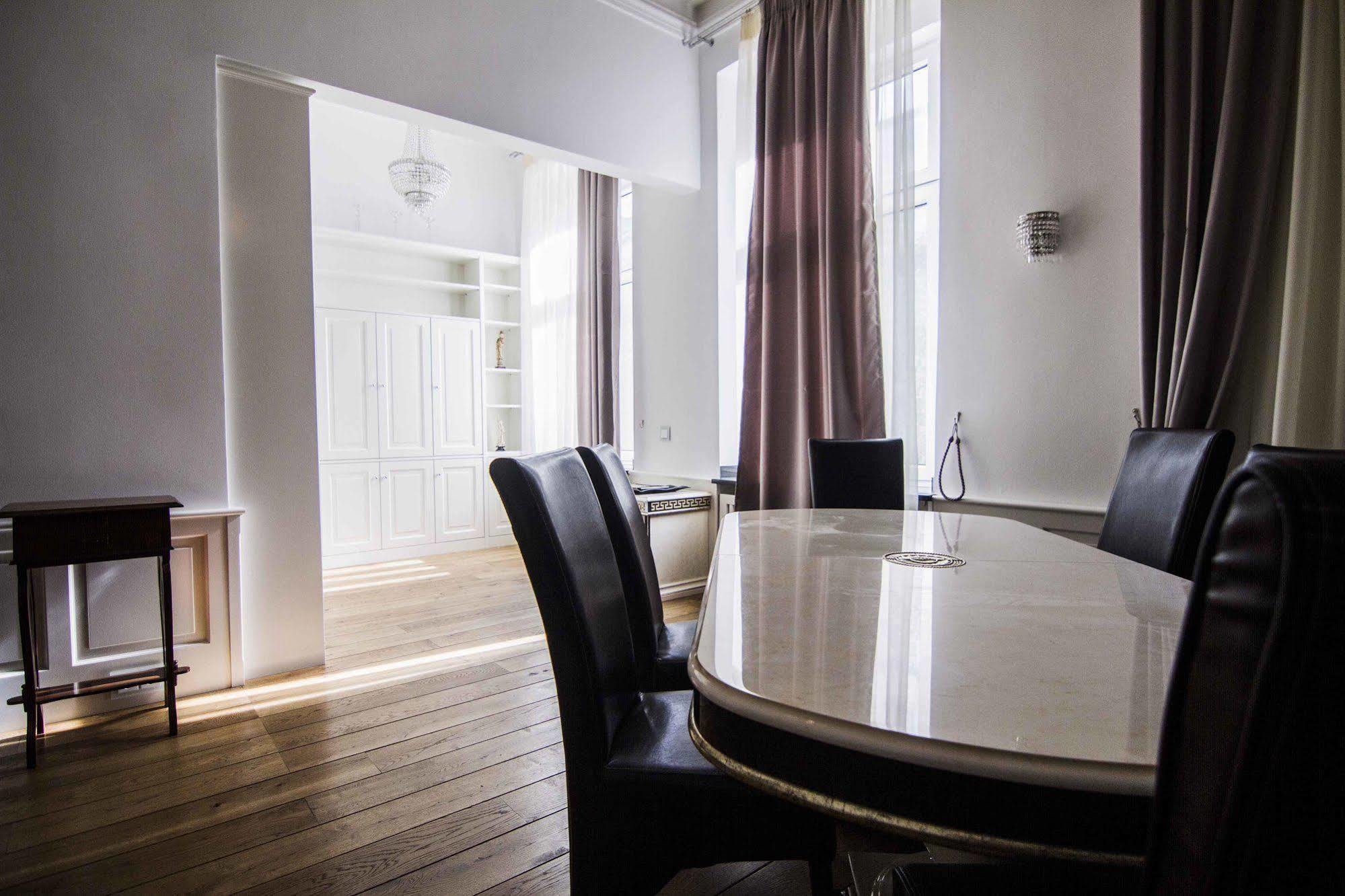 Helvetia Suites Ντίσελντορφ Εξωτερικό φωτογραφία